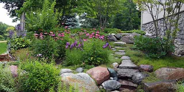 Landscapes and plantings services in Lansing, MI.